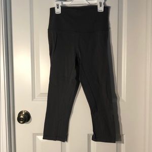 Capri lulu leggings